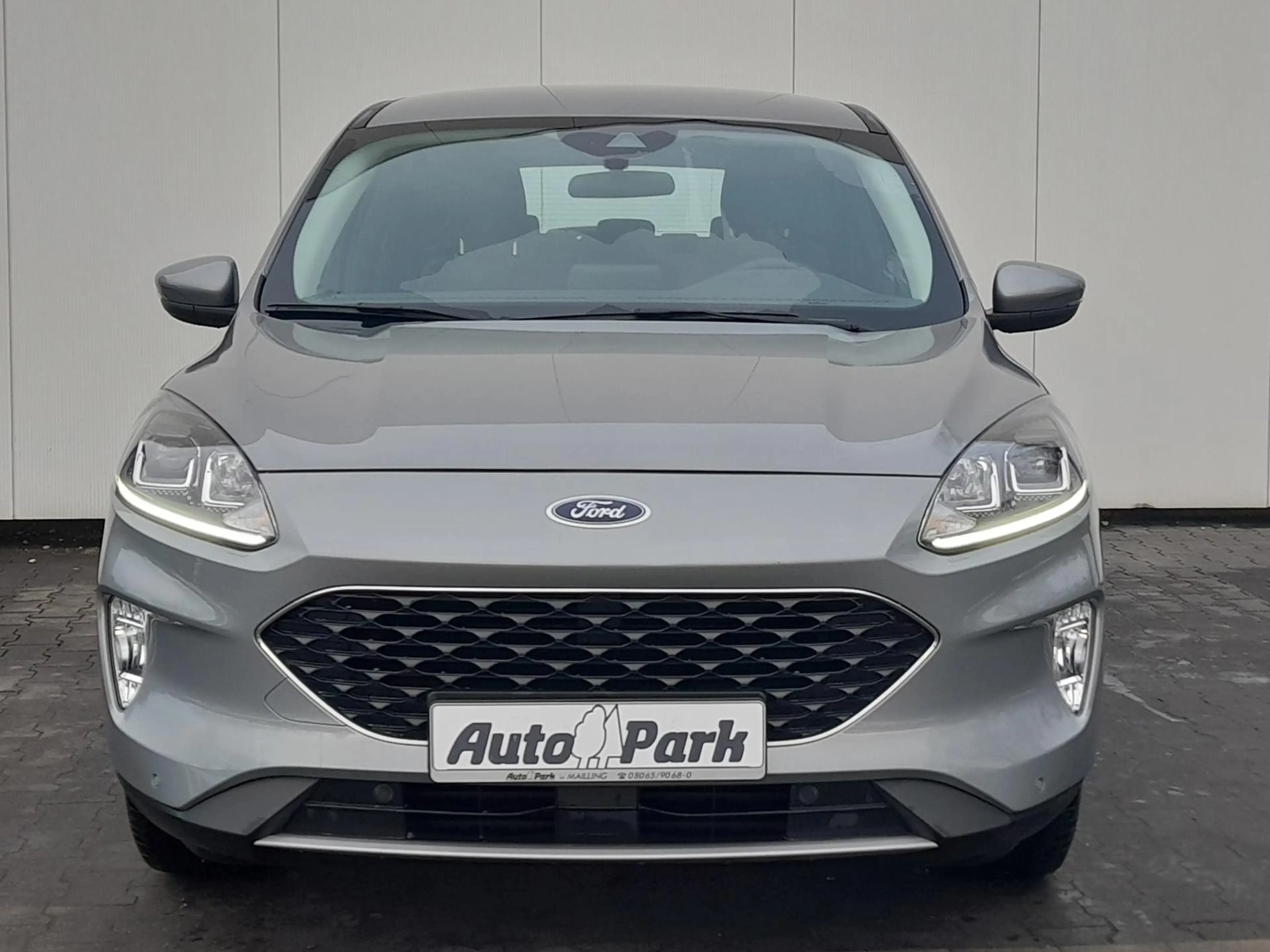 Ford Kuga 1.5 EcoBoost NAVI~SHZ~APP~2xPDC~GRA~DAB~MFL — photo 4