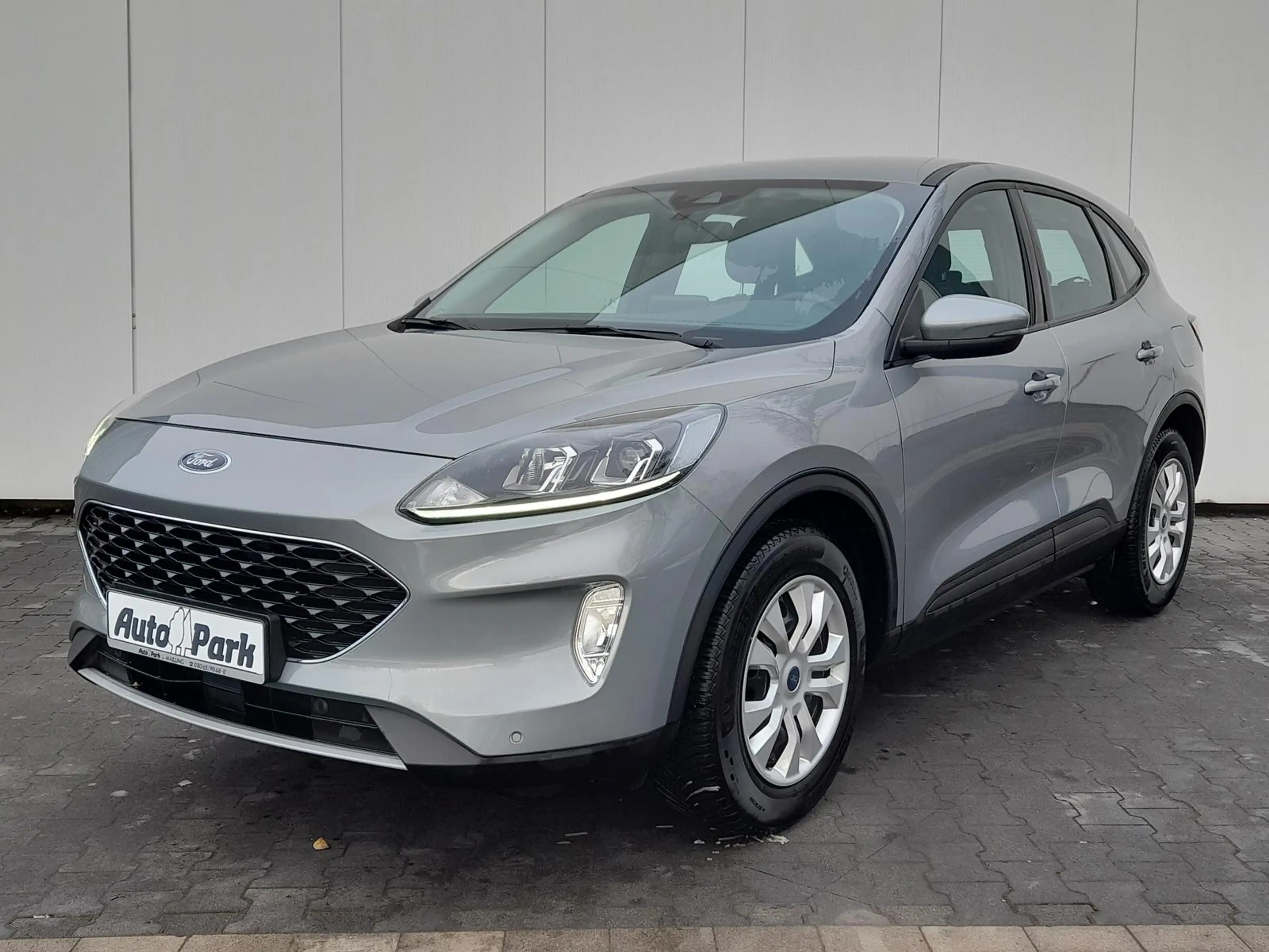 Ford Kuga 1.5 EcoBoost NAVI~SHZ~APP~2xPDC~GRA~DAB~MFL