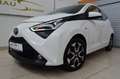 Toyota Aygo x-play Team D Autom. ~Apple CarPlay~Cam~MFL Weiß - thumbnail 2