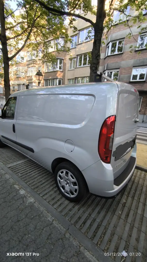Fiat Doblo Cargo Natural Power MAXI Basis Grijs - 2