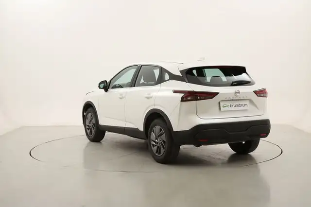 Nissan Qashqai view 3