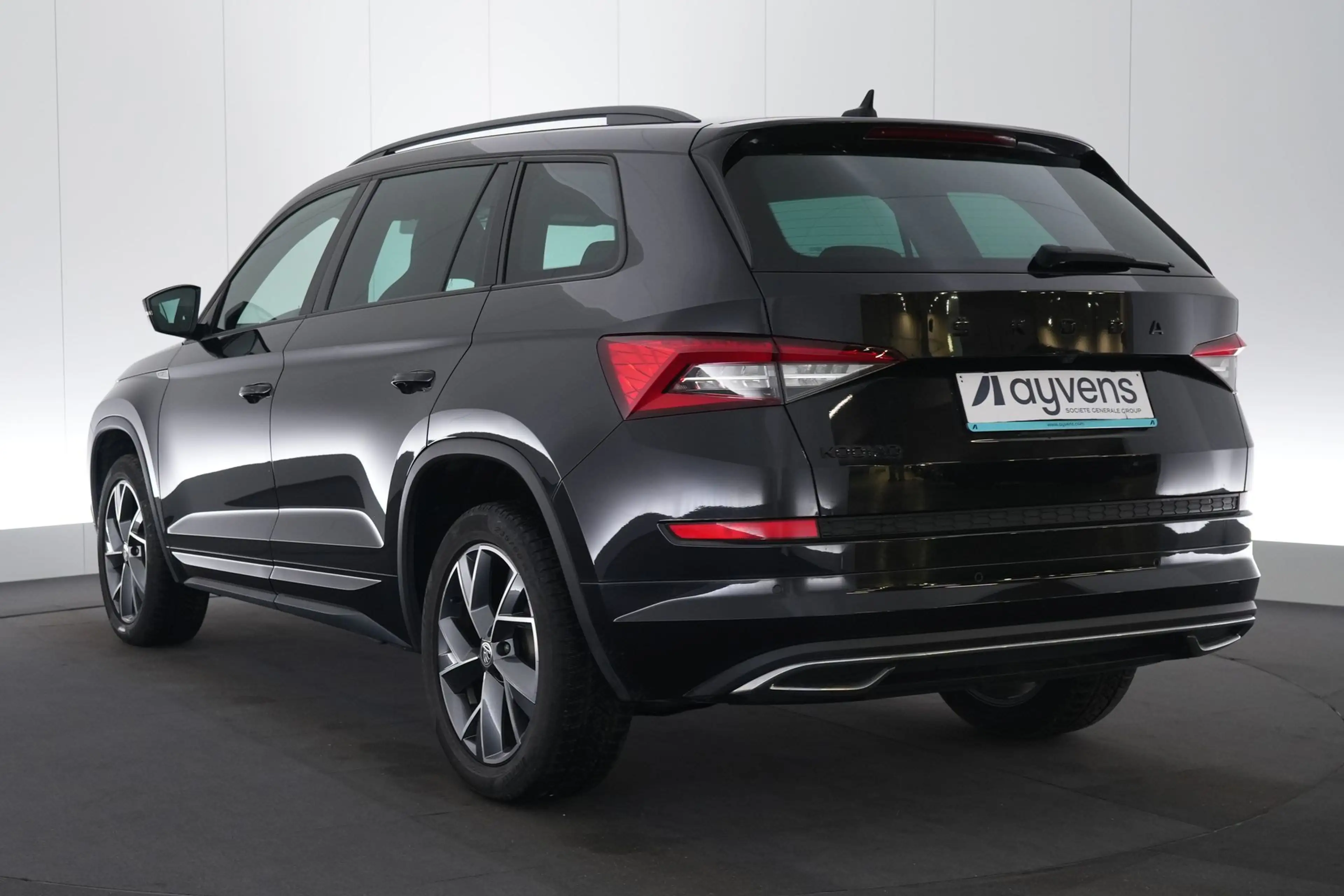 Skoda Kodiaq 2.0 CR TDi DSG Sportline II LEDER/ALCANTARA LED GP — photo 9