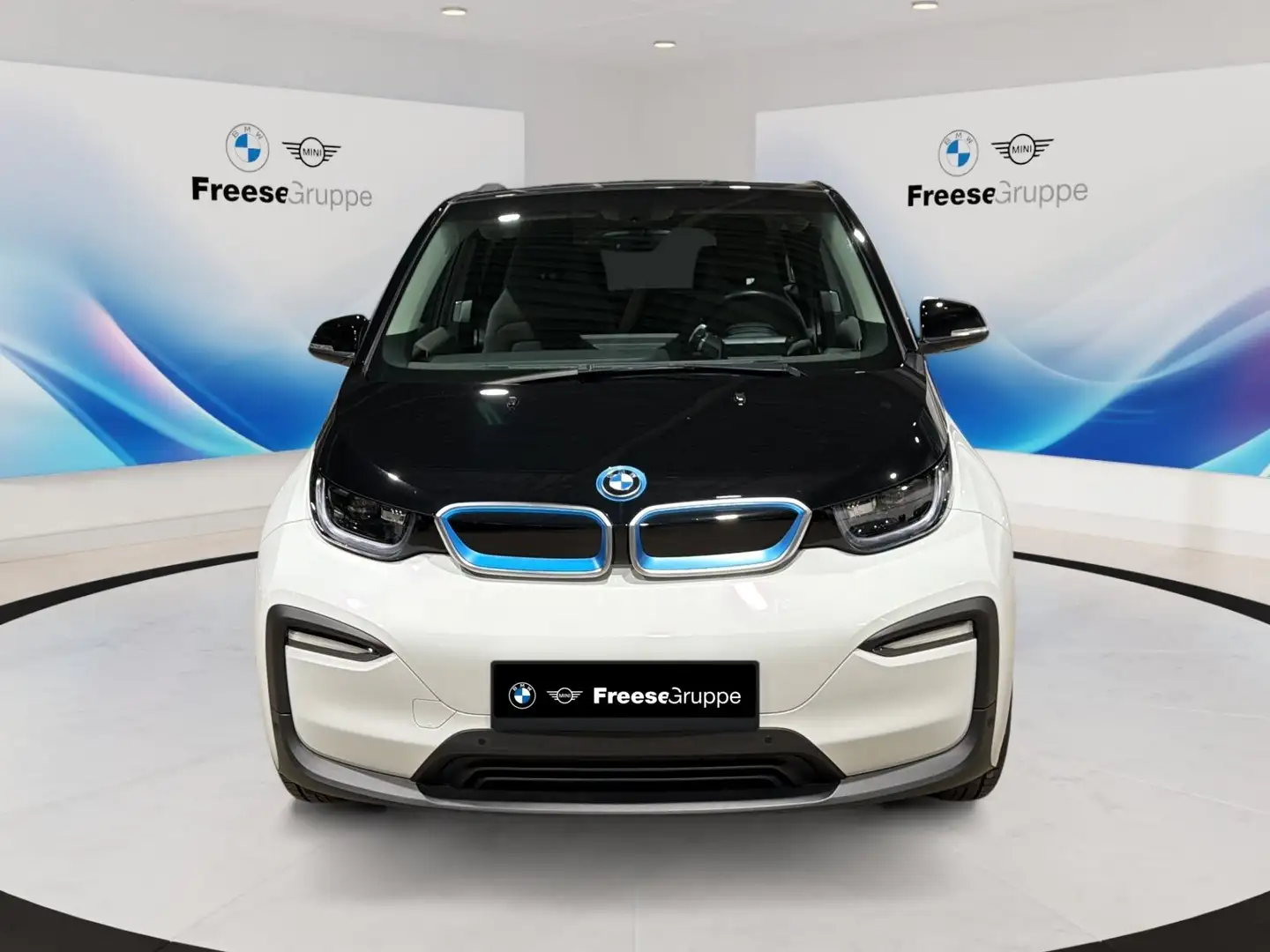 BMW i3 120 DAB WLAN RFK Navi Prof. Tempomat Shz PDC Blau - 2
