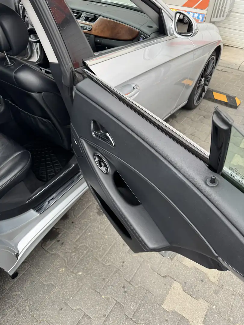 Mercedes-Benz CLS 320 CDI 7G-TRONIC - 2