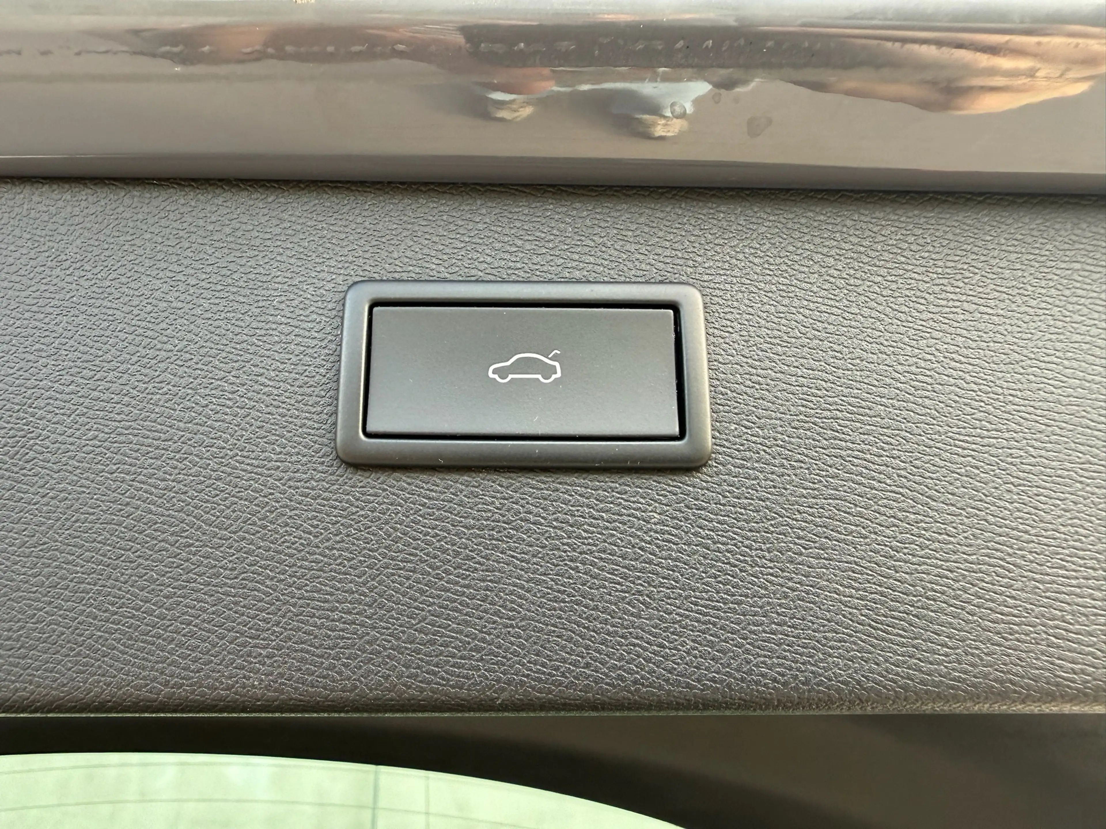 CUPRA Formentor Formentor e-Hybrid 1.4 DSG / Keyless / Travel Assist / ACC / Lane Assist / Ambiance / CarSwap — photo 9
