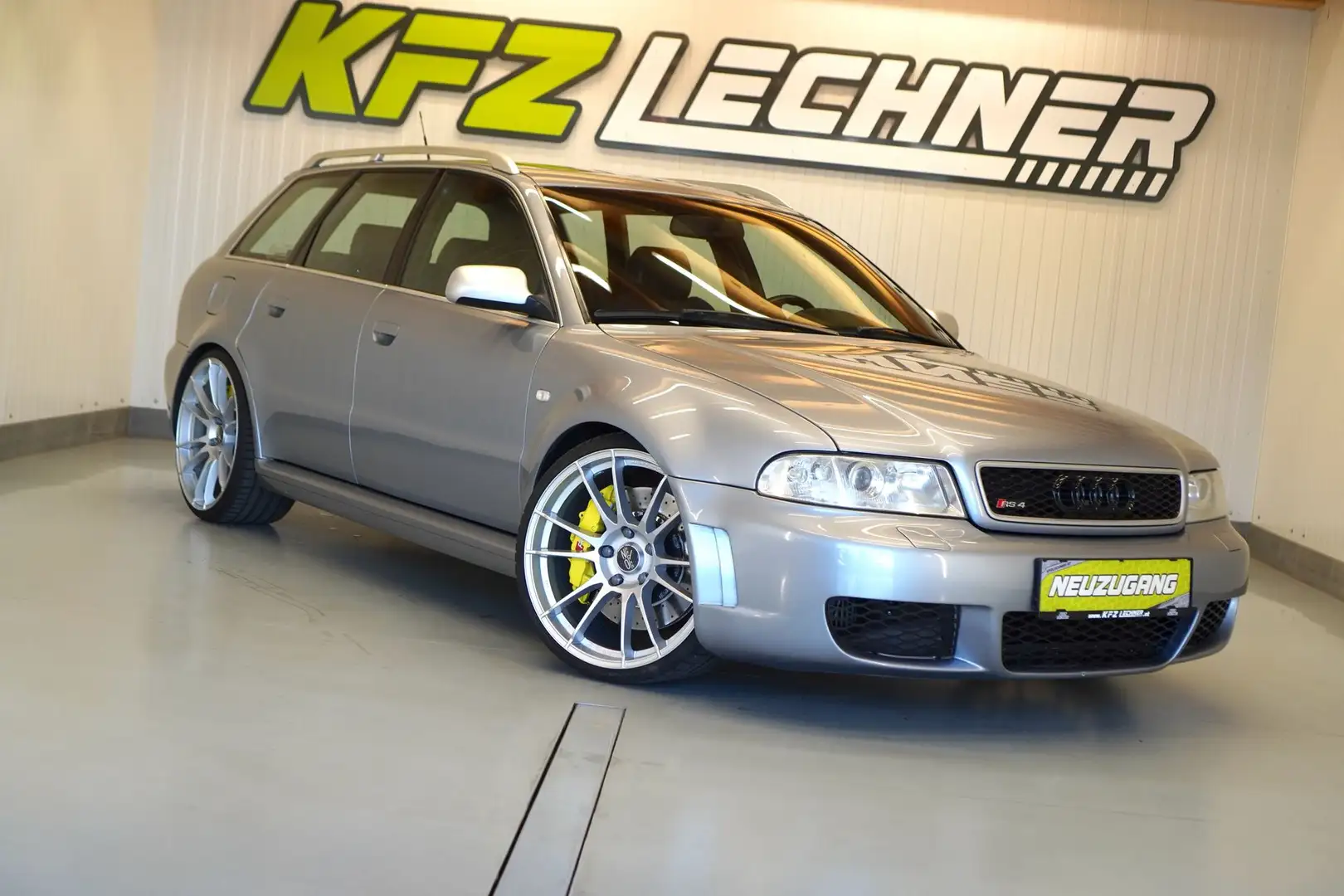 Audi RS4 Avant 2.7 quattro "SCHIEBEDACH*BOSE" Silber - 2