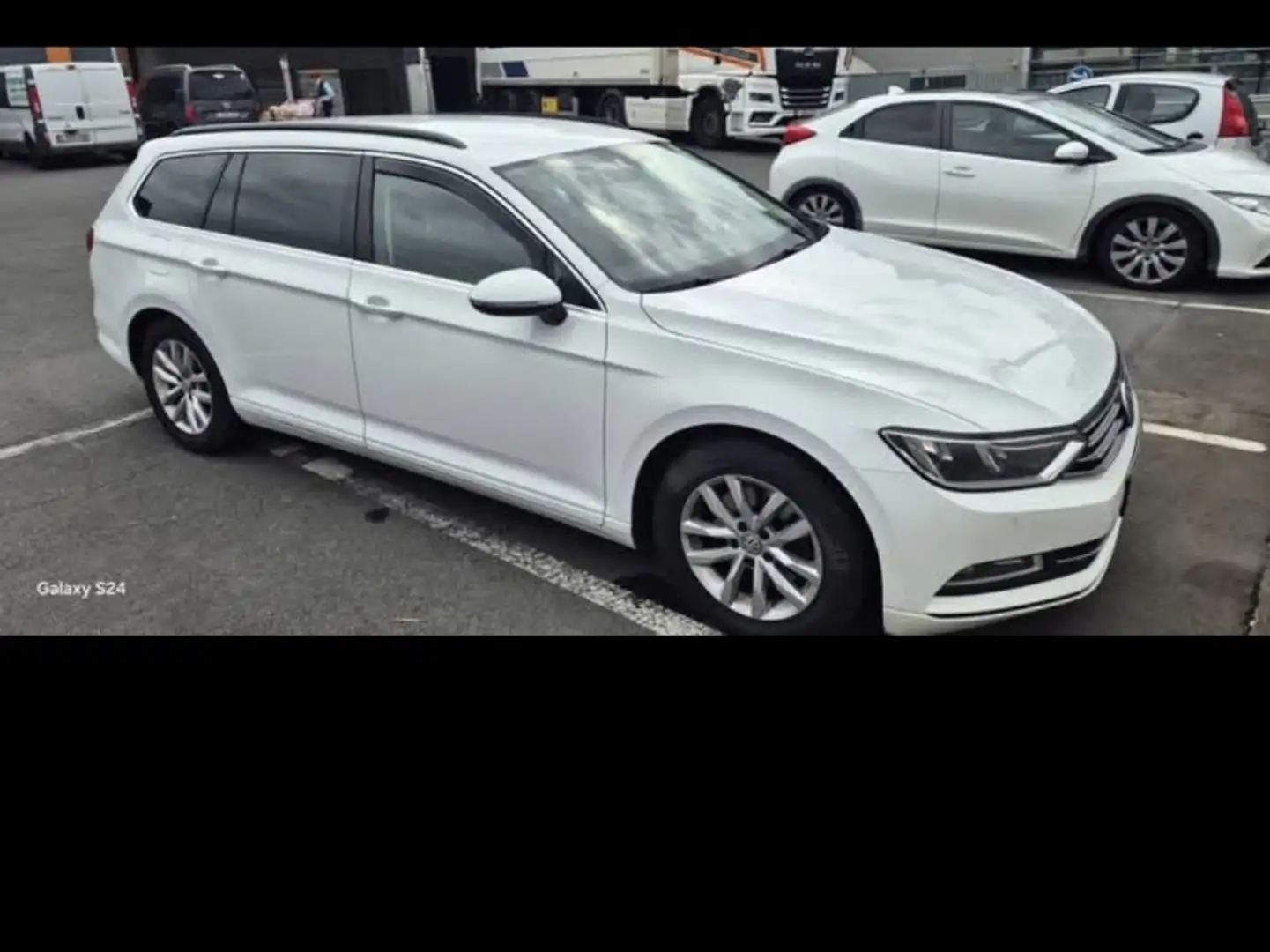 Volkswagen Passat Variant 1.6 TDI (BlueMotion Technology) Comfortline - 2