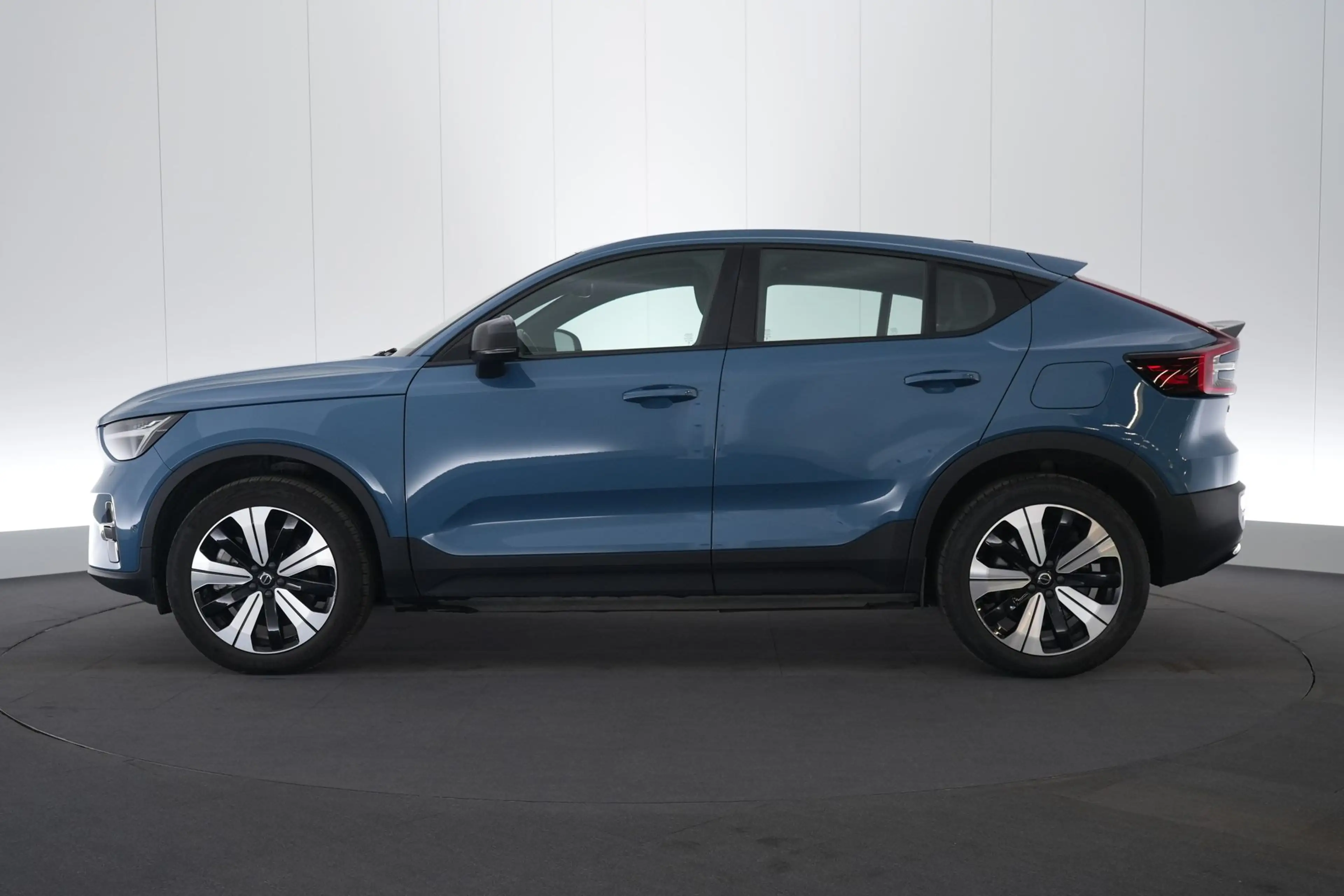 Volvo C40 Twin Recharge Ultimate LED GPS PDC 360°CAM Pano Ke — photo 11