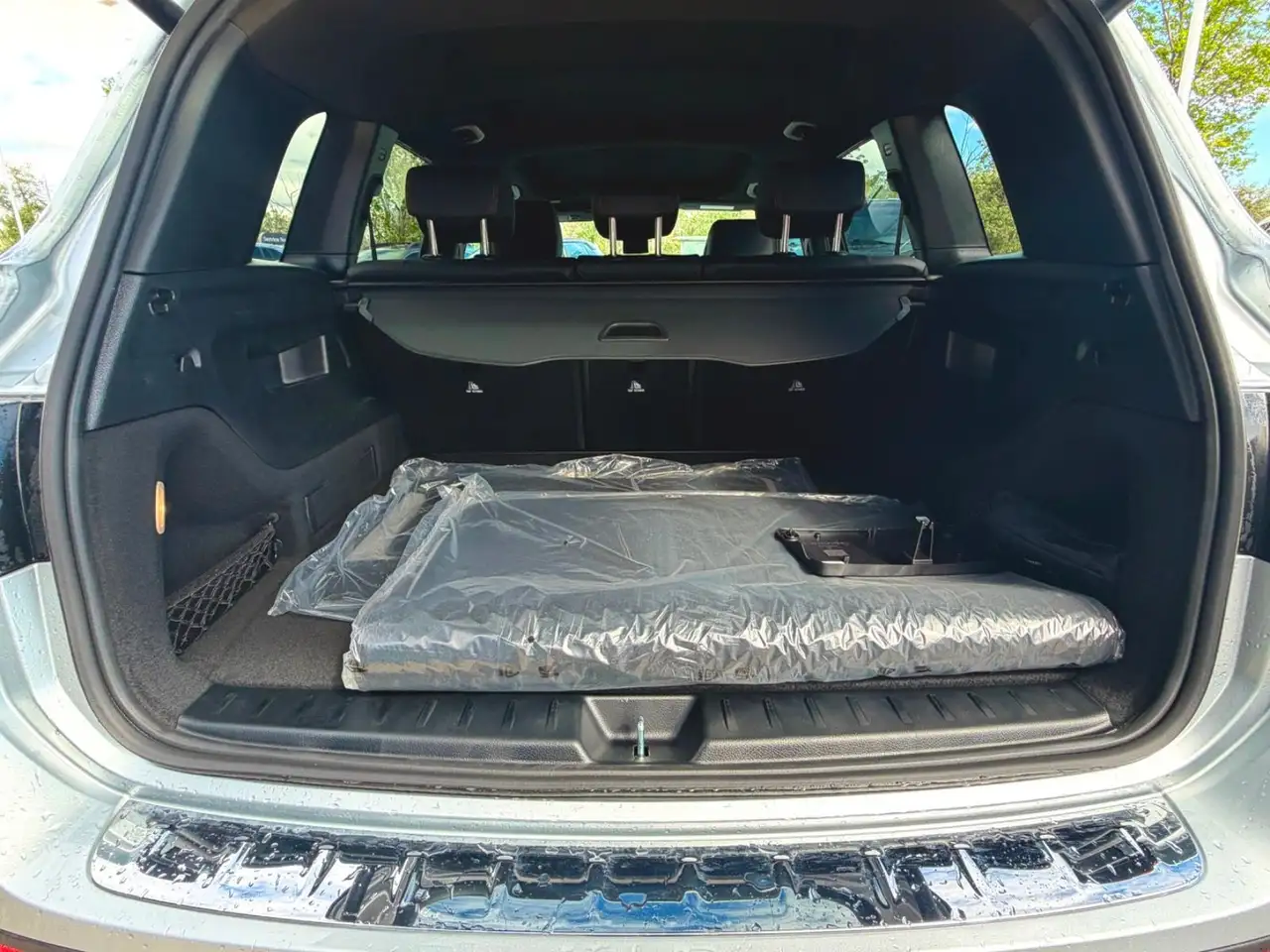 Mercedes-Benz GLB photo Mercedes-Benz GLB