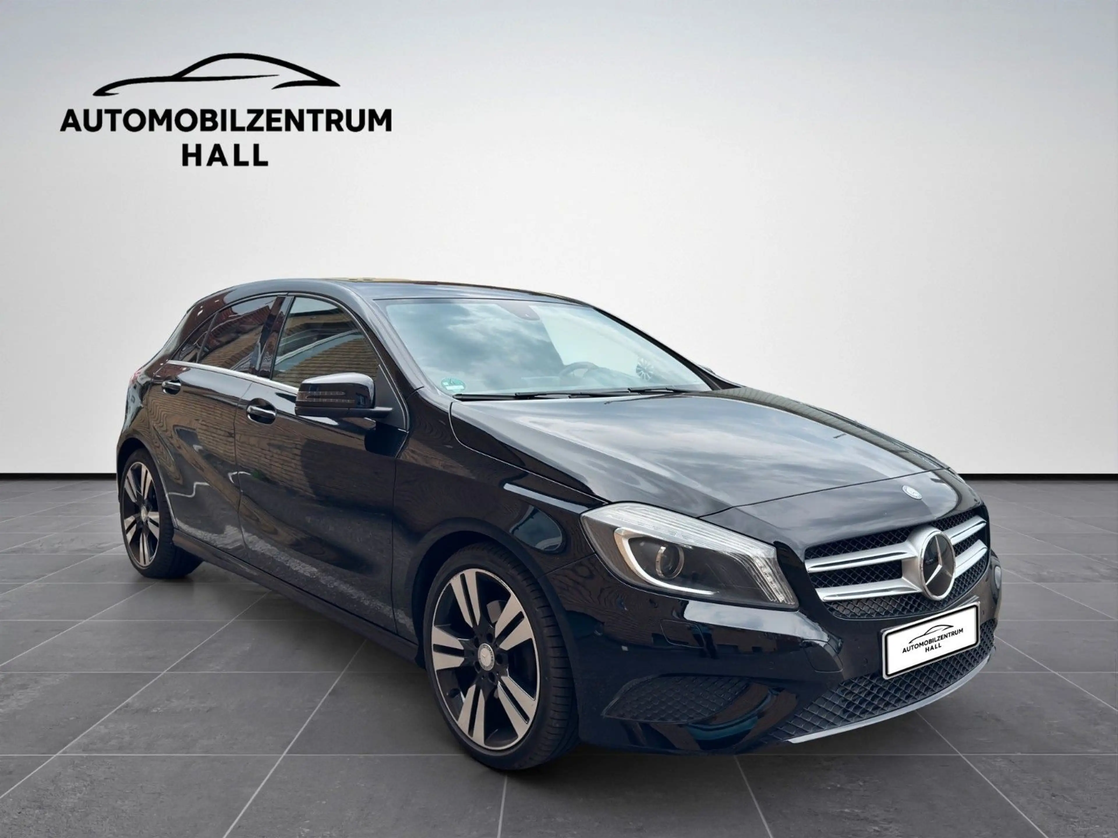 Mercedes-Benz A 180 Lim. T.LEDER XENON NAVI CAM LED SHZ KLIMA — photo 7