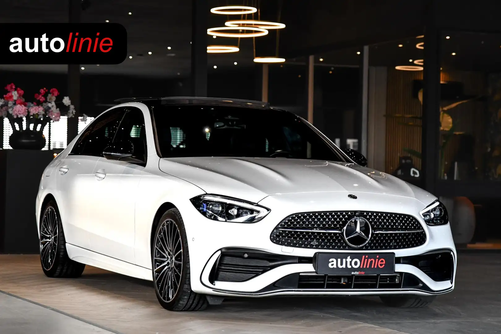 Mercedes-Benz C 300 AMG Night. Pano, Carbon, Digital, Camera, Dodeh, 1 Weiß - 1