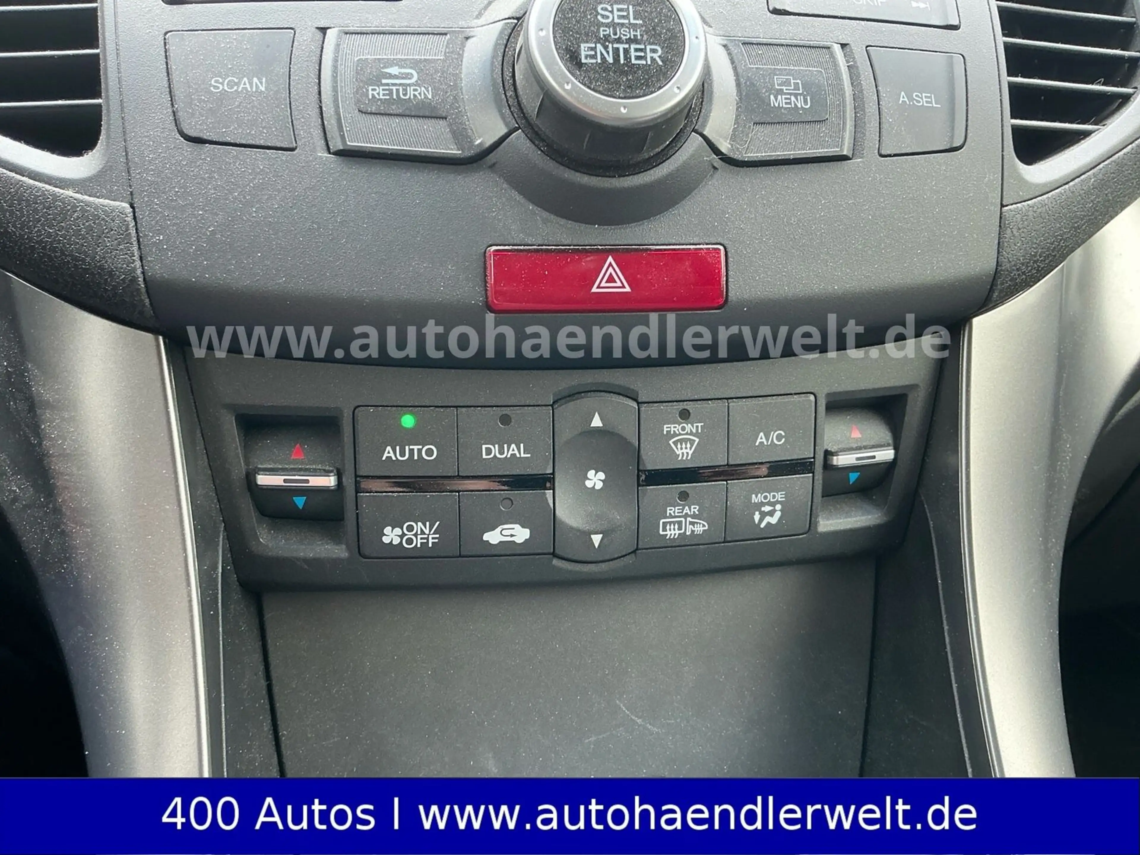 Honda Accord Tourer 2.0 Xenon Tempomat Sitzheizung — photo 15