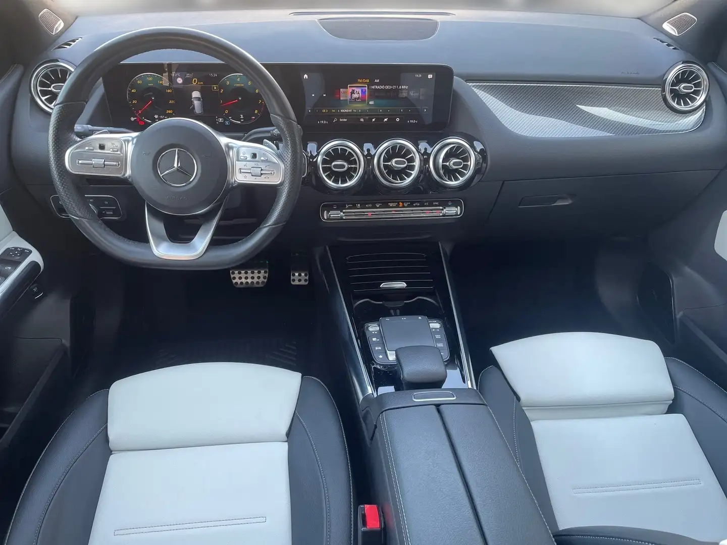 Mercedes-Benz B 250 4MATIC Premium Plus* FahrassistenzPaket* Weiß - 2