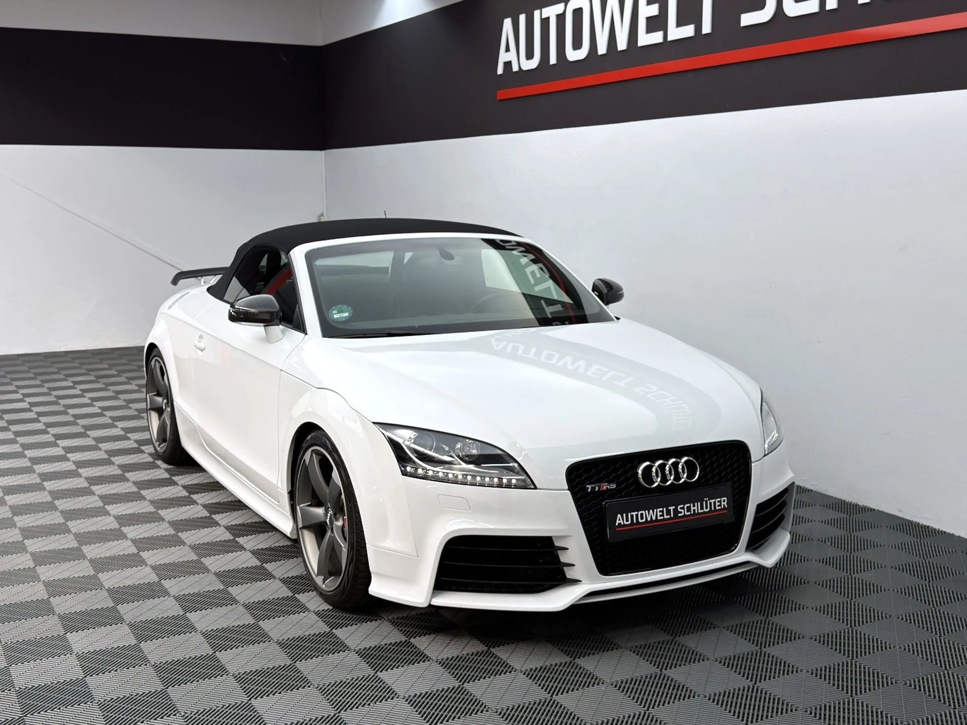 Audi TT RS Plus 2.5 TFSI Roadster*Originalzustand* — photo 13