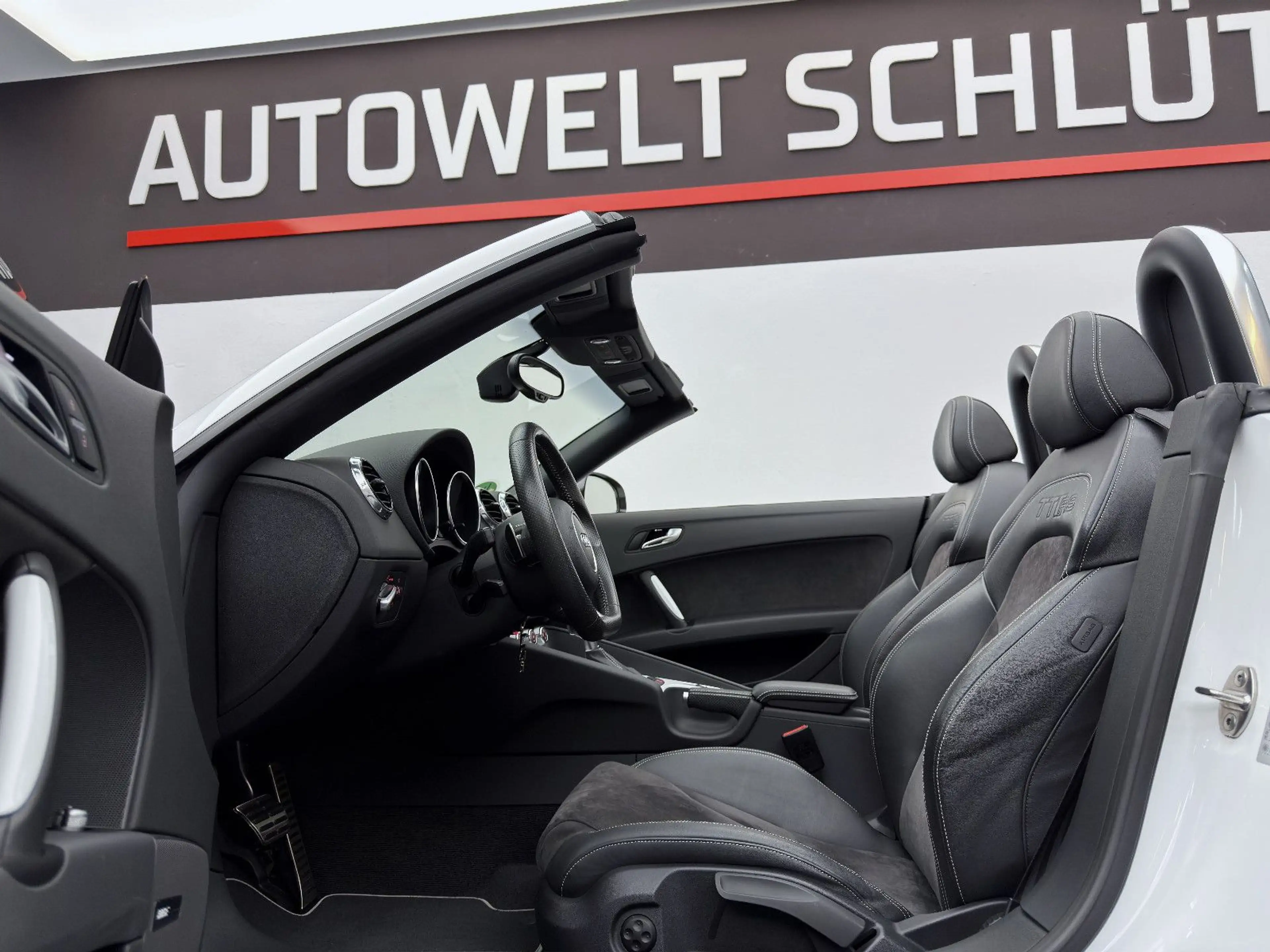 Audi TT RS Plus 2.5 TFSI Roadster*Originalzustand* — photo 10