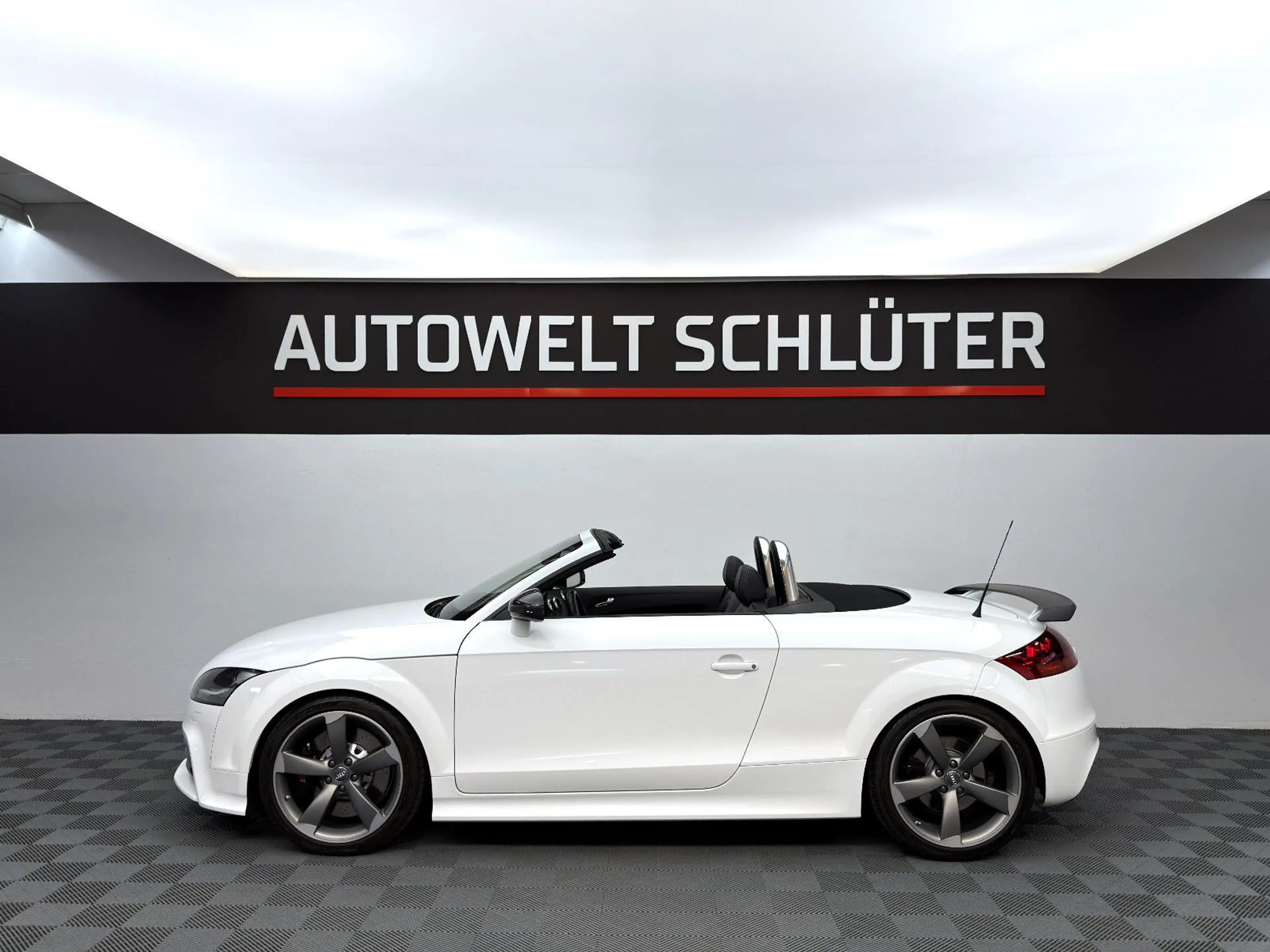 Audi TT RS Plus 2.5 TFSI Roadster*Originalzustand* — photo 4