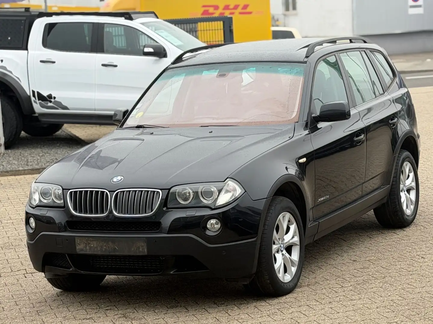 BMW X3 xDrive 20d Edition Lifestyle Schwarz - 1