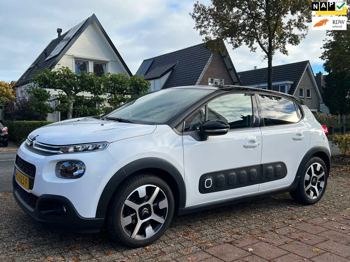 Citroen C3 1.2 PureTech S&S Shine DEALER AUTO-NAP Blanc - 1