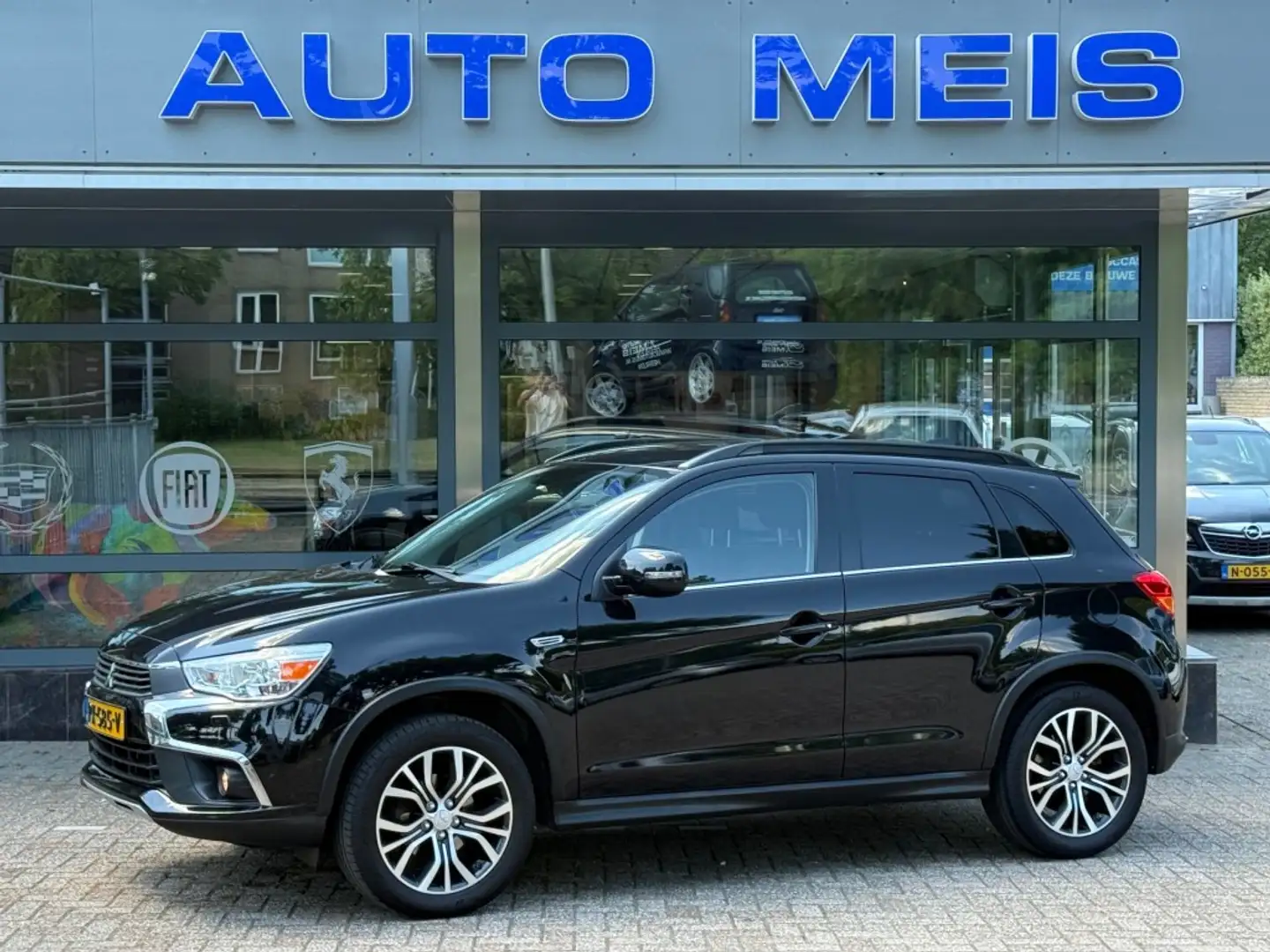 Mitsubishi ASX 1.6 ClearTec Connect Pro Navi DAB+ Camera Xenon Tr Zwart - 1