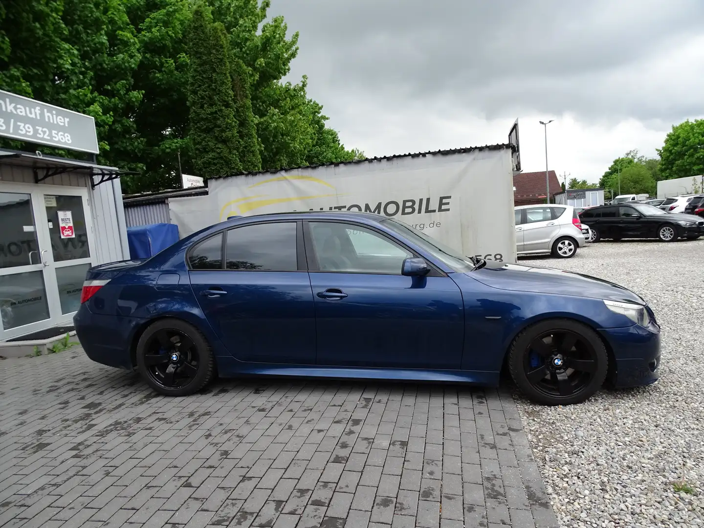 BMW 525 525i  **M-SPORTPAKET / TÜV-NEU / SERVICE-NEU** Modrá - 2