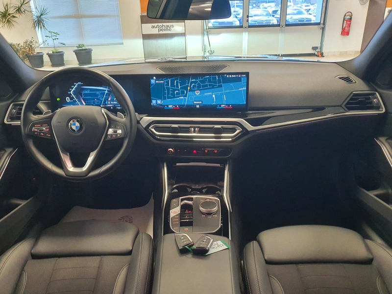 BMW 320 d Aut/Navi/Stop&Go/SportSitze/KeyLess — photo 3