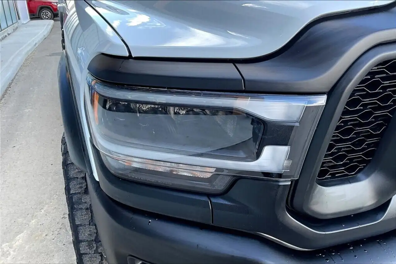 RAM 2500 снимка RAM 2500