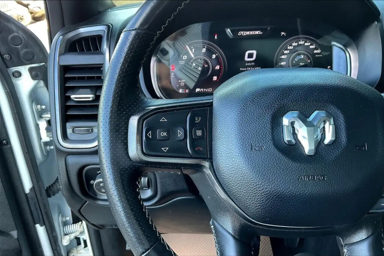 RAM 2500 снимка RAM 2500