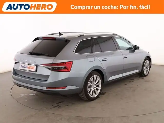 Skoda Superb view 6