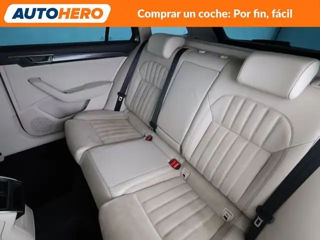 Skoda Superb view 15
