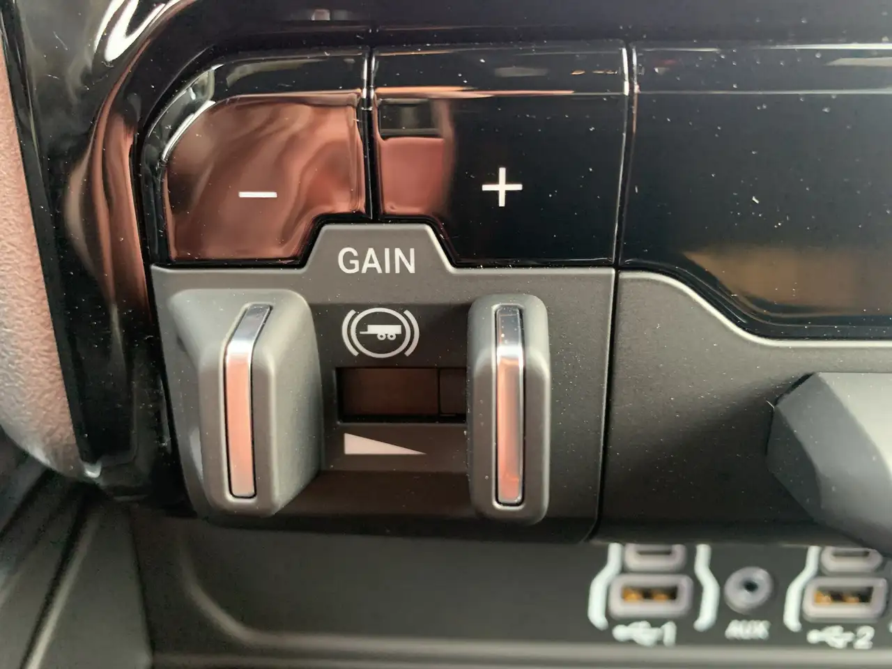 RAM 2500 снимка RAM 2500