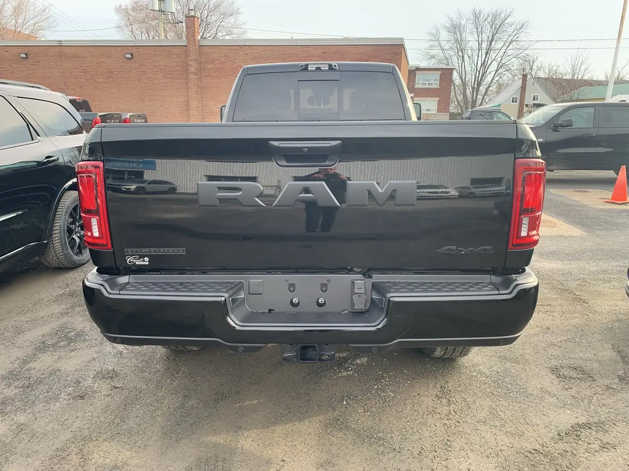 RAM 2500 снимка RAM 2500