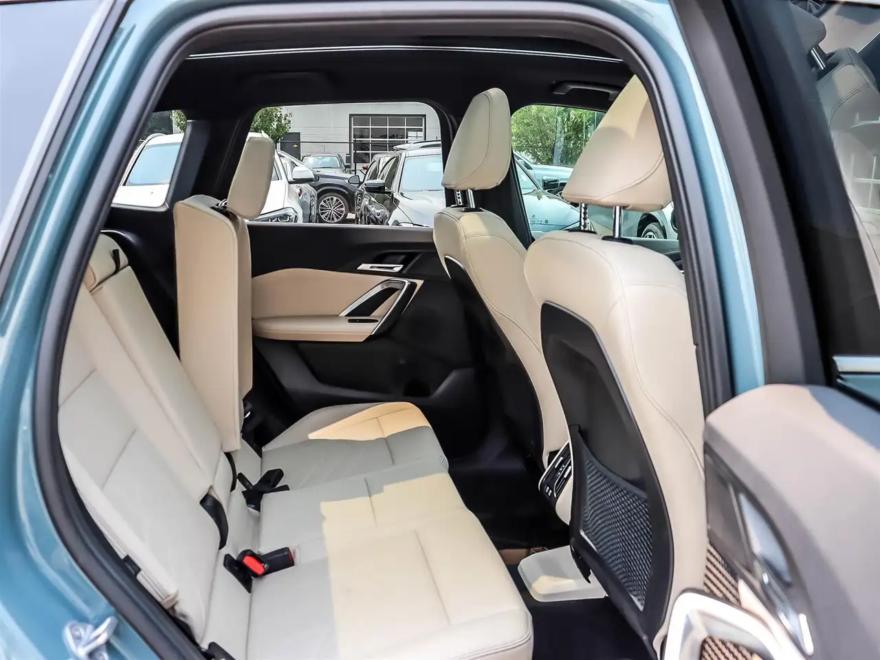 BMW X1 снимка BMW X1
