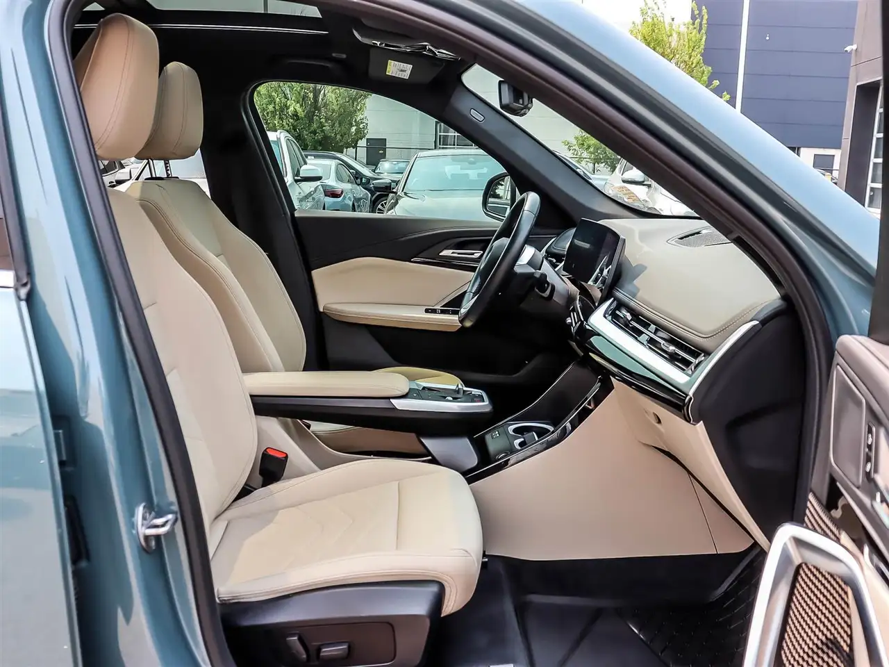 BMW X1 снимка BMW X1