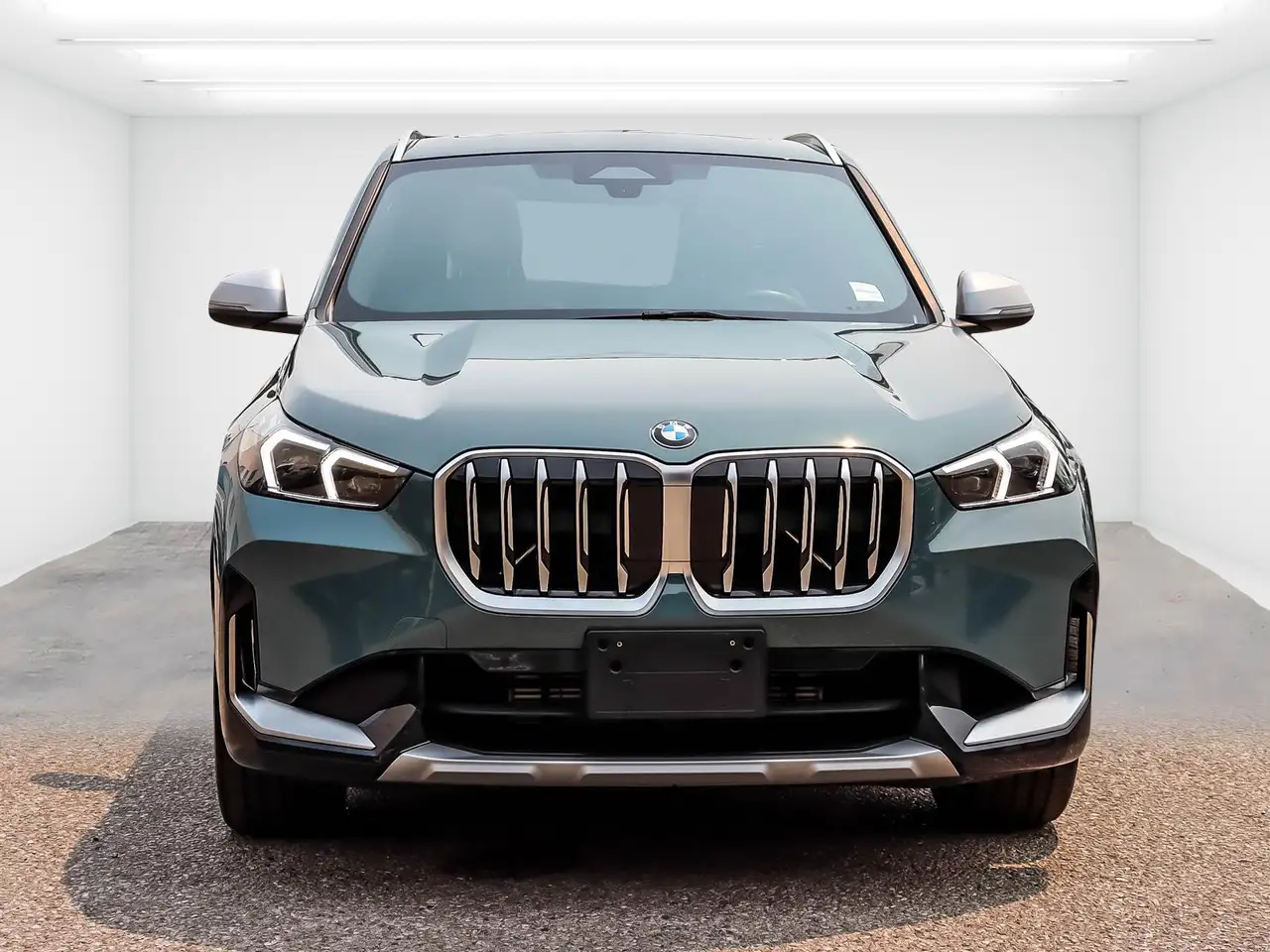 BMW X1 снимка BMW X1