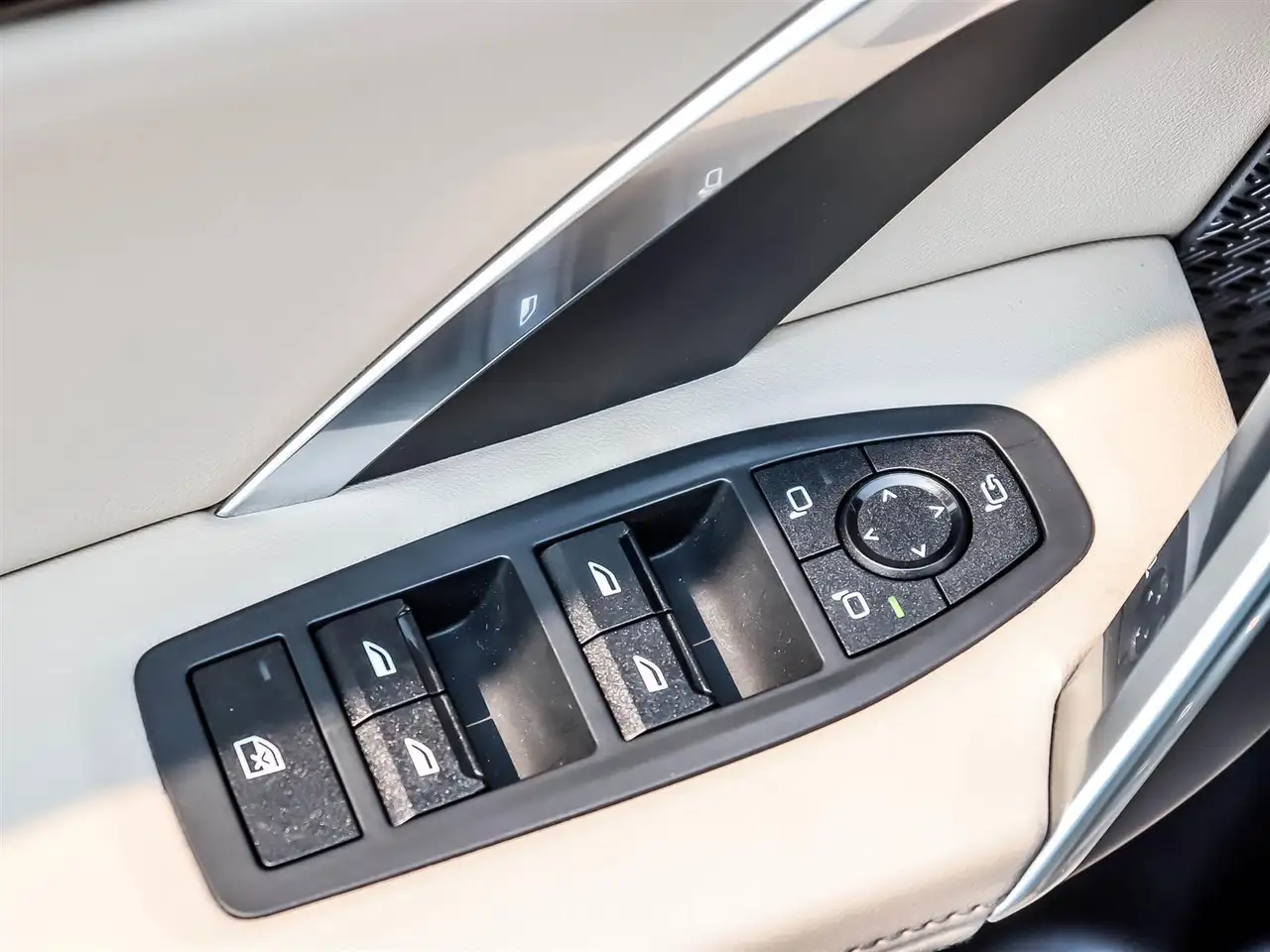 BMW X1 снимка BMW X1