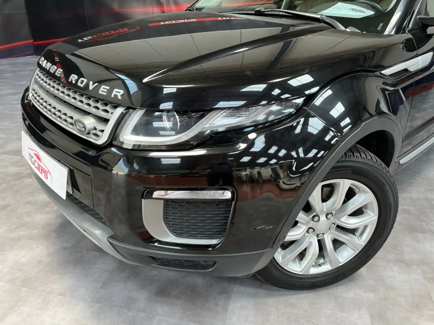 Land Rover Range Rover Evoque 2.0TD4 HSE 4WD Aut. 150 Zwart - 2