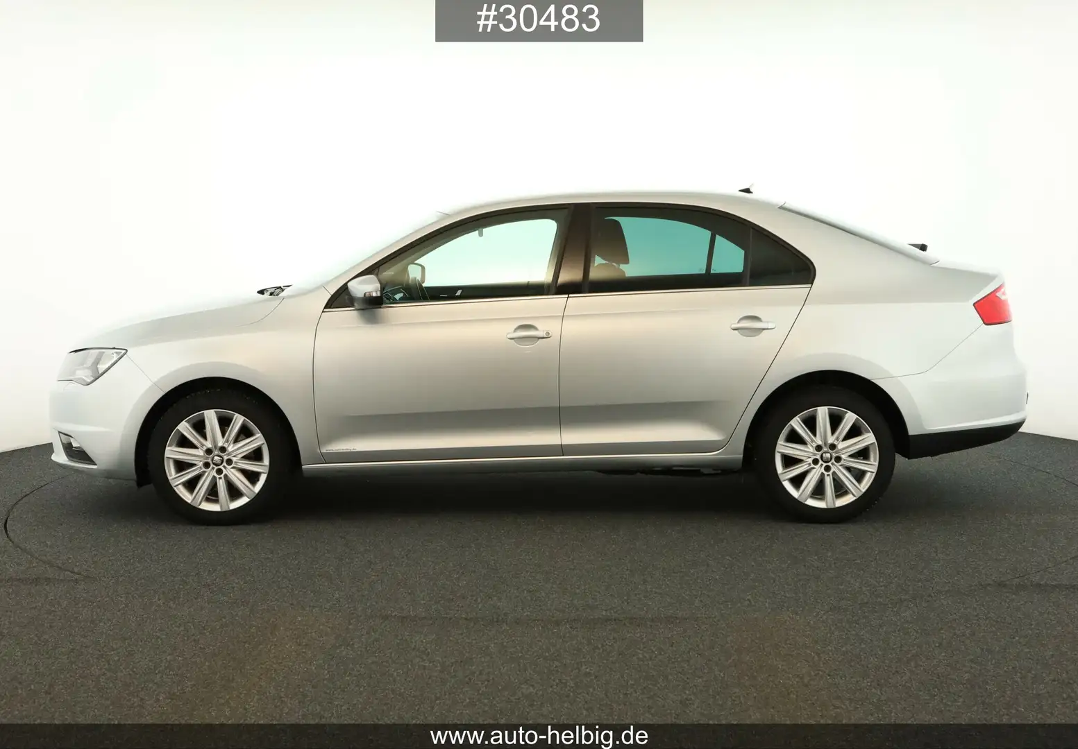 SEAT Toledo Toledo 1.0 TFSI Style #AHK#SHZ#Temp#Navi# Plateado - 2