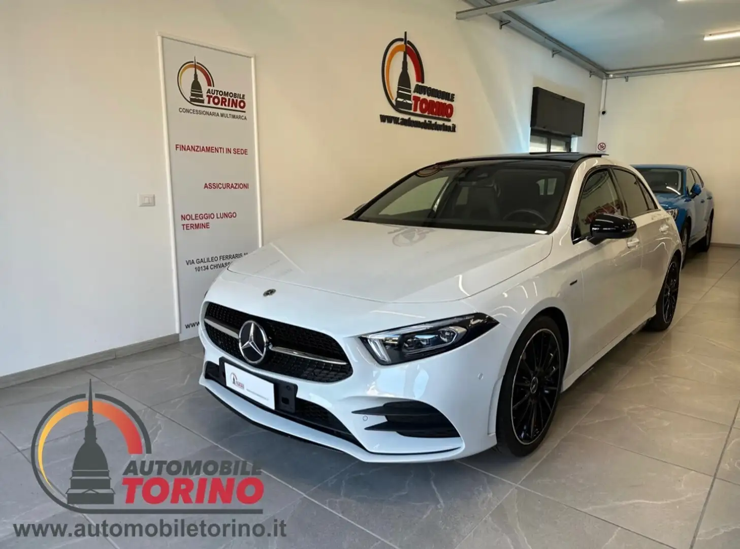 Mercedes-Benz A 200 A 200 Automatic AMG Line Premium TETTO Bianco - 1