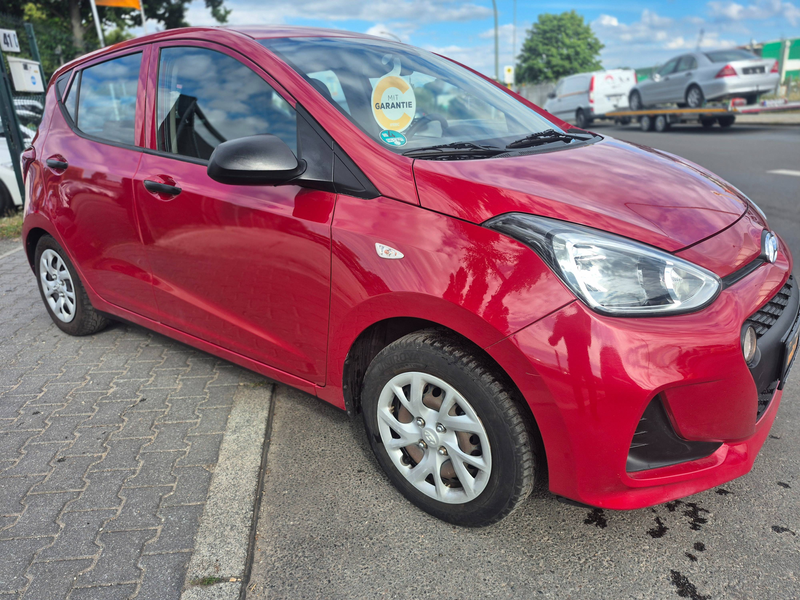 Hyundai i10 Classic 1 Hand Neu Inspektion Navi R. Camara — photo 15
