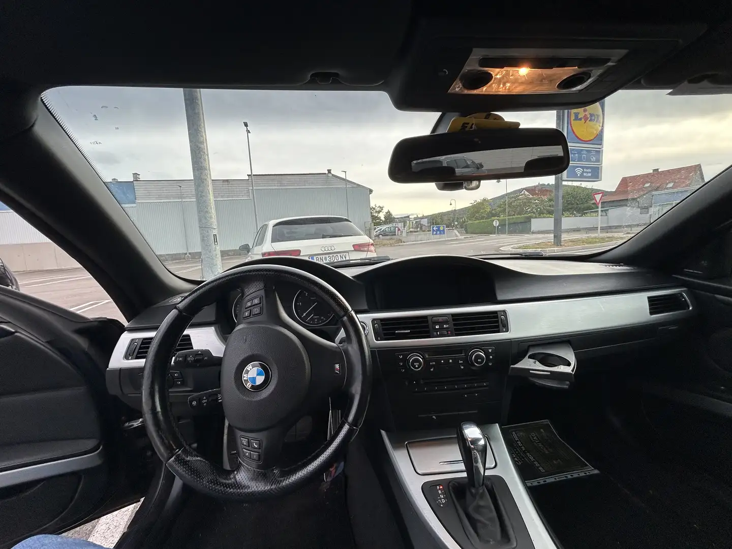 BMW 330 330d Cabrio Österreich-Paket Aut. - 2