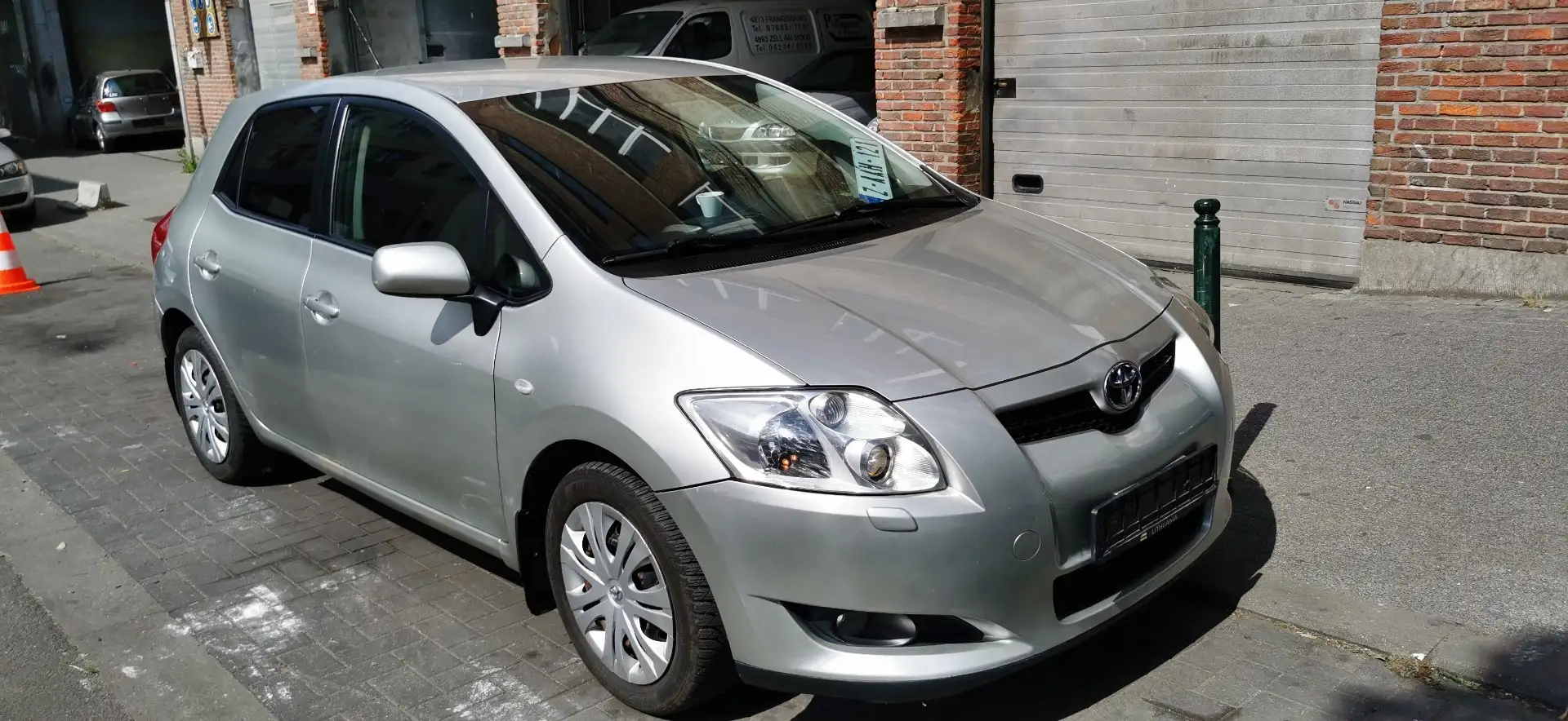 Toyota Auris 97 VVT-i Linéa Luna - 2