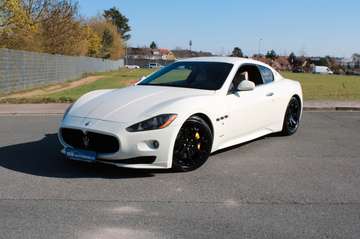 4.7 V8 S Automatik MC-Line Carbon