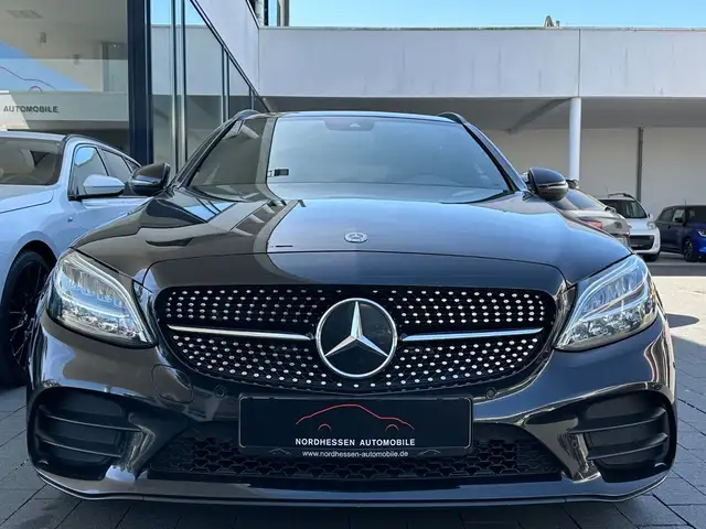 Mercedes-Benz C-Class view 5