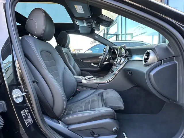 Mercedes-Benz C-Class view 15