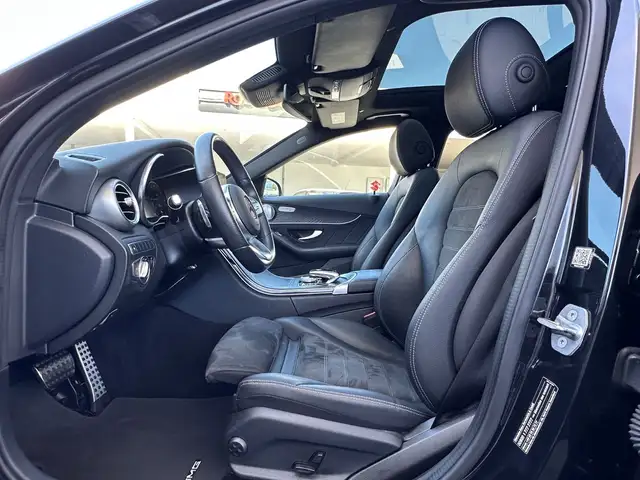 Mercedes-Benz C-Class view 11