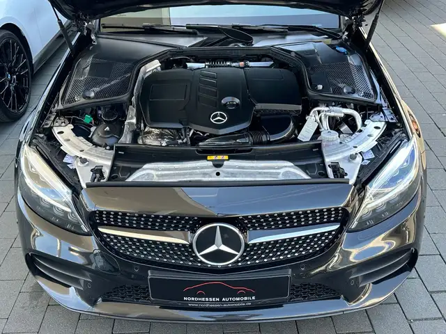 Mercedes-Benz C-Class view 6