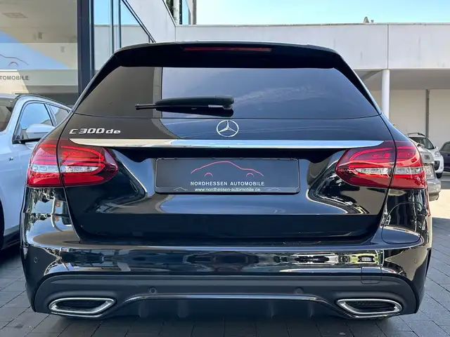 Mercedes-Benz C-Class view 7