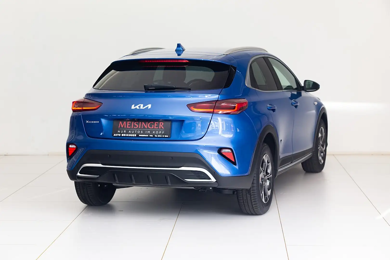 Kia XCeed Silber 1.0 TGDI 48V DCT7 Blau - 2
