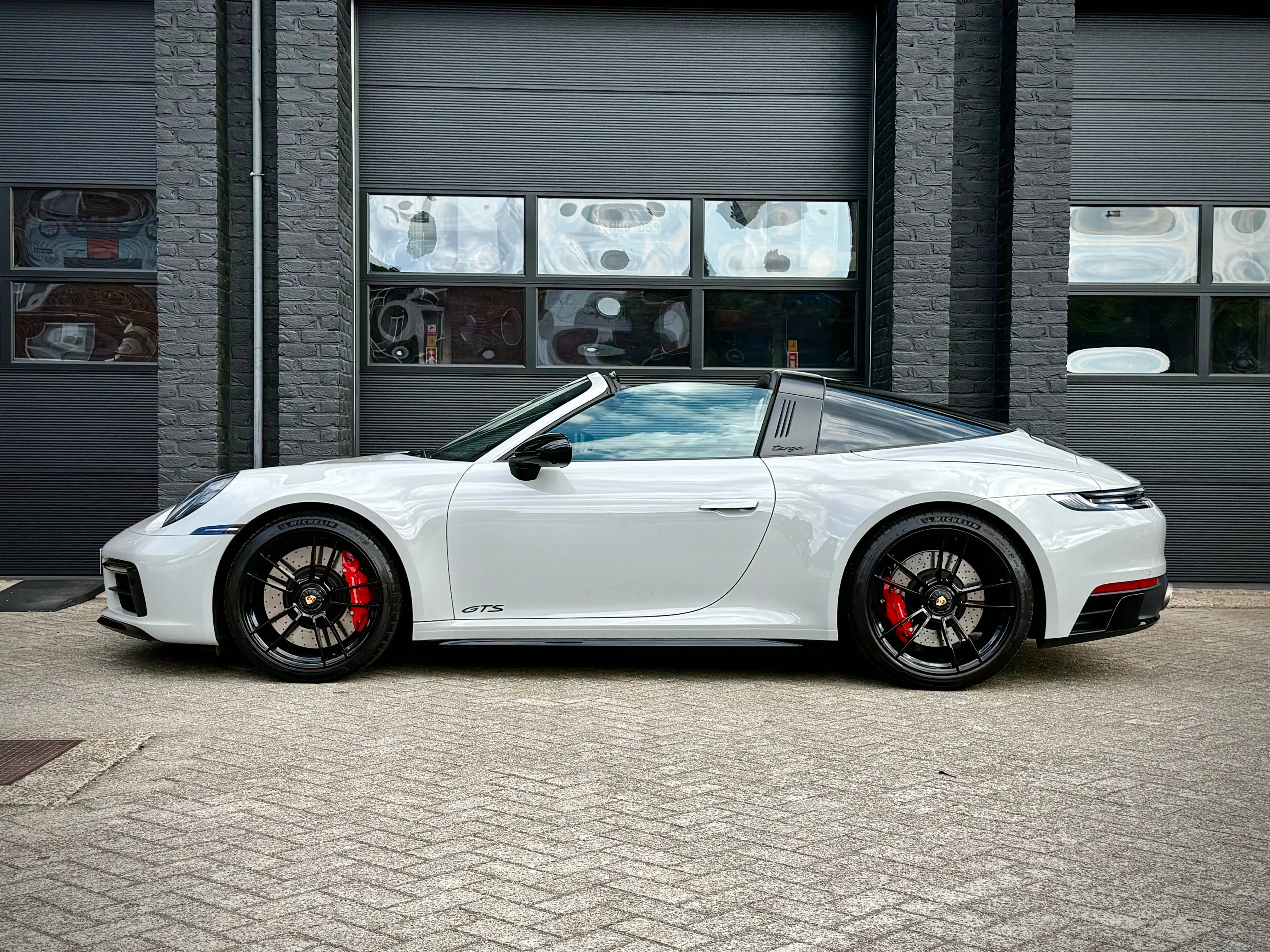 Porsche 911 911 * TARGA * Carrera 4 GTS Coupé 3.0 * Sport / Bose / Top config! — photo 2