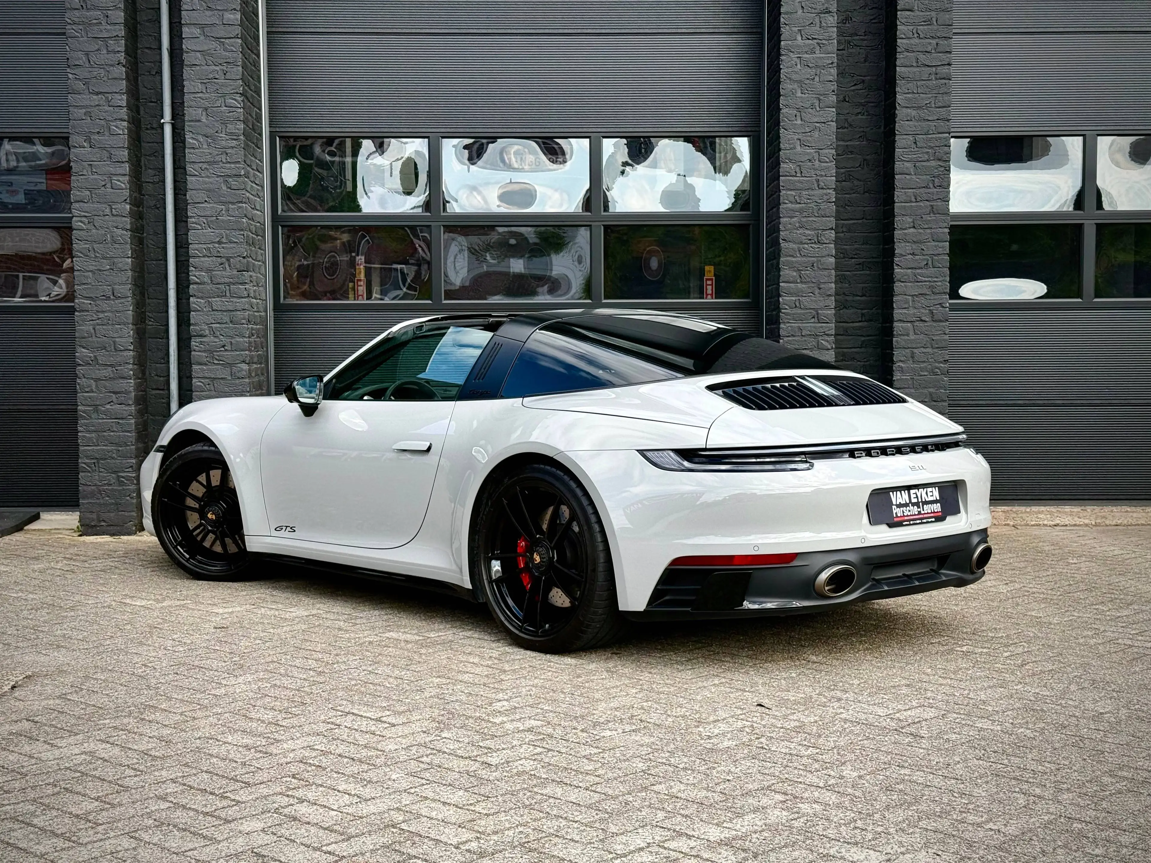 Porsche 911 911 * TARGA * Carrera 4 GTS Coupé 3.0 * Sport / Bose / Top config! — photo 7